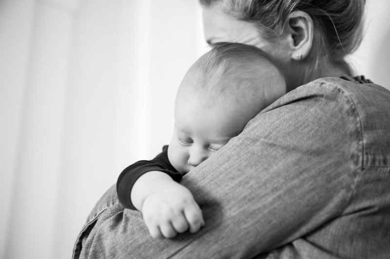 Babyfotografie München mit Mutter