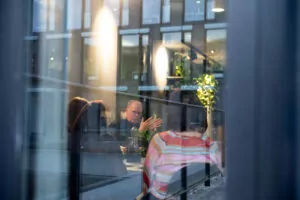 Reportagefoto von Gruppencoaching in den Design Ofiices München